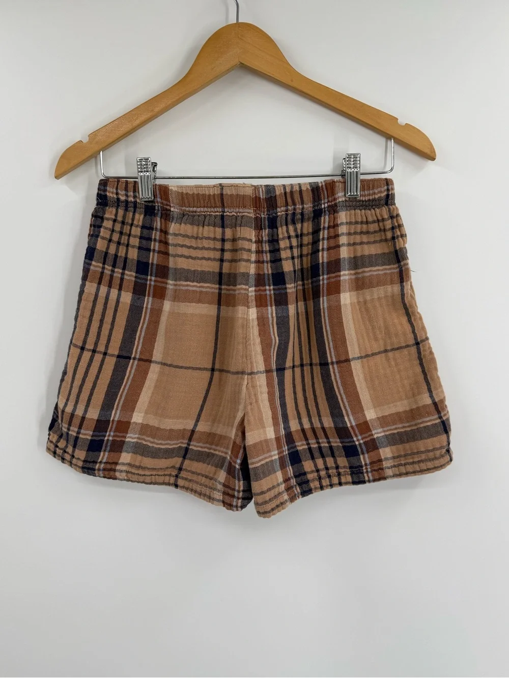 Aerie Checked Out Plaid Cotton Gauze Shorts | Black / Tan / Brown | Small